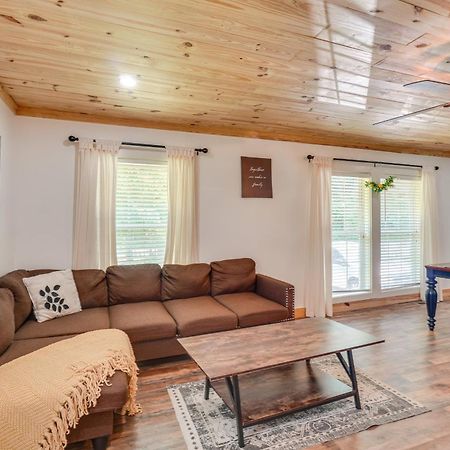 Creekside Ranch With Porch About 2 Mi To Pkwy Pigeon Forge Exterior foto